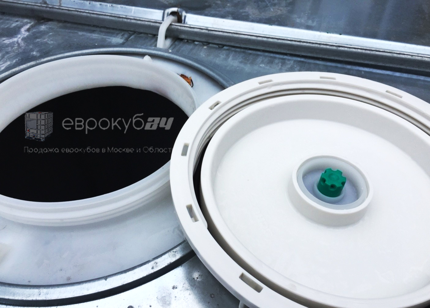 Заливная горловина еврокуба серии SX-EX